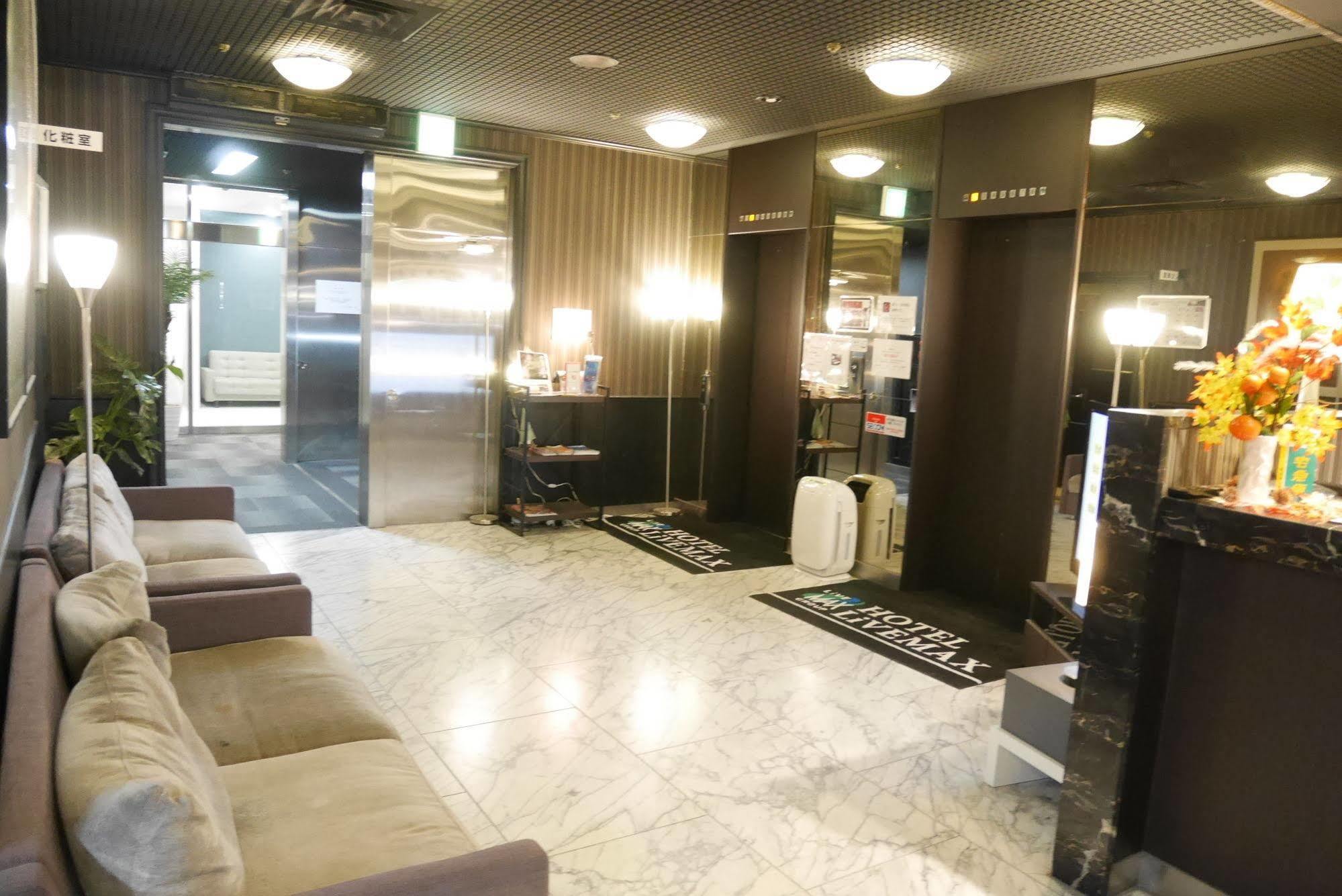 Hotel Livemax Budget Yokohama Kannai Buitenkant foto